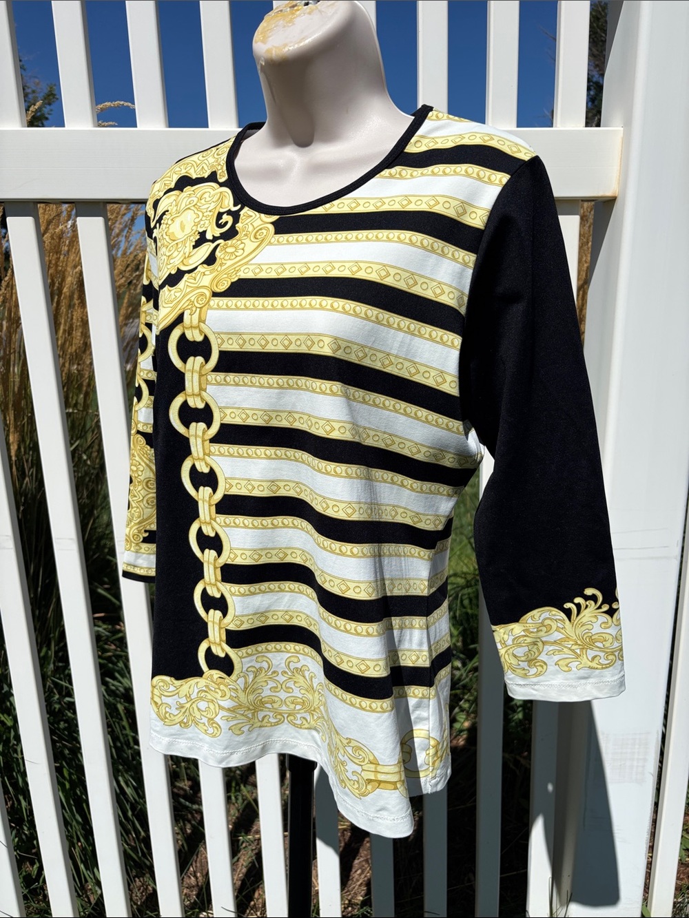 J. McLaughlin Poly Black Yellow Design Top Size M